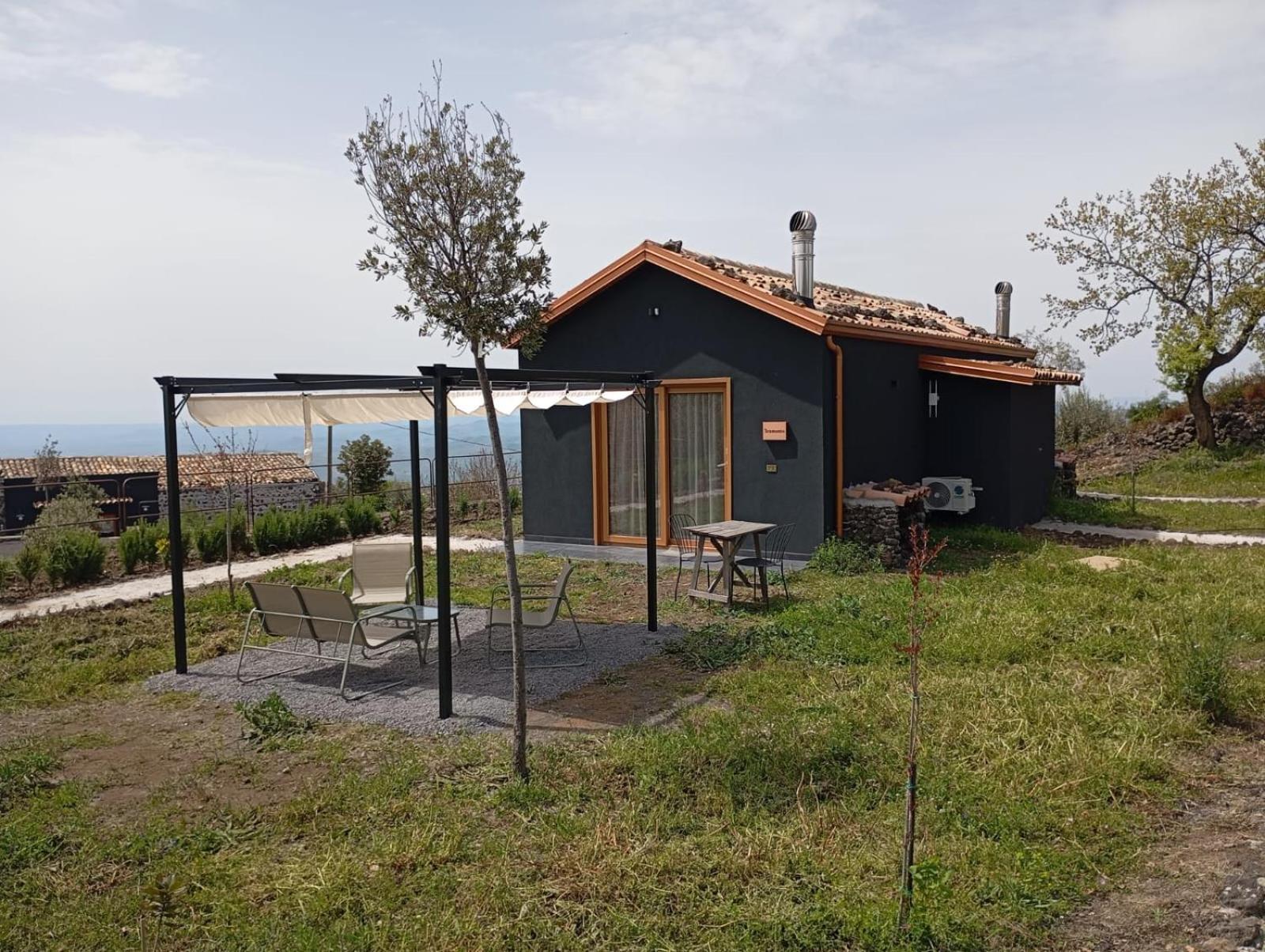 Podere Dell'Etna Segreta - Essential Nature Hotel & Glamping Biancavilla Exterior foto