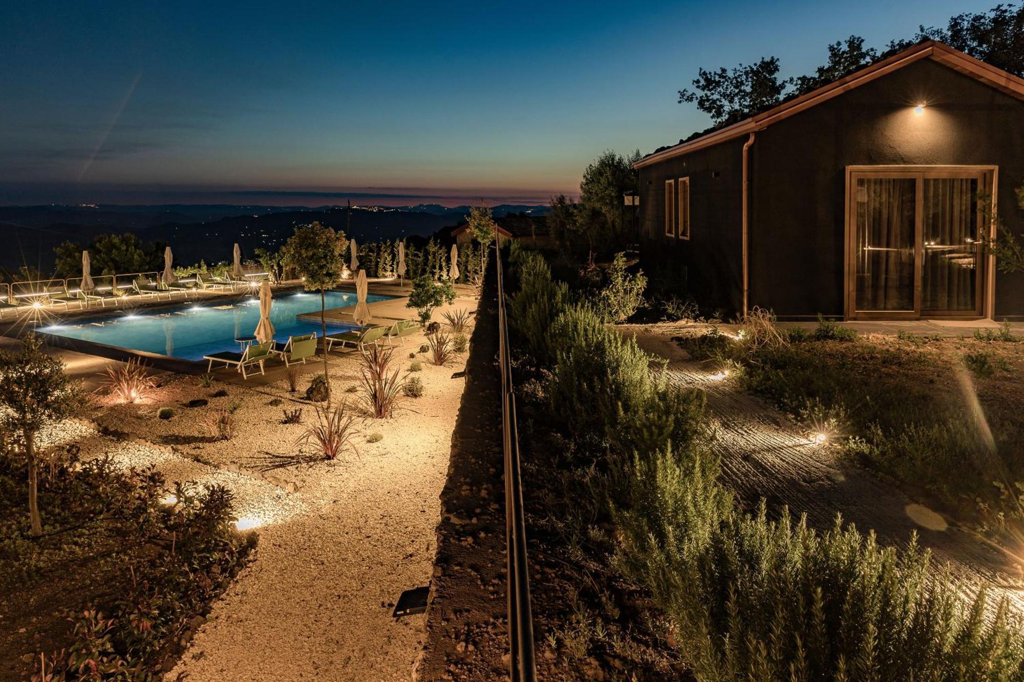 Podere Dell'Etna Segreta - Essential Nature Hotel & Glamping Biancavilla Exterior foto